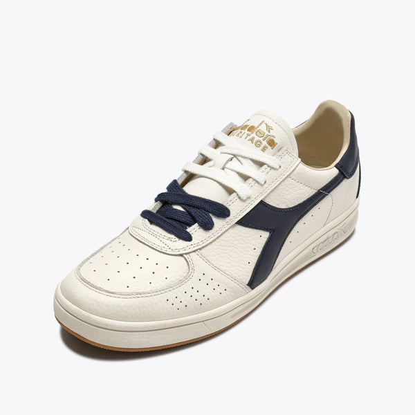B. ELITE Dominio | White/Peacoat | DIADORA – Manready Mercantile
