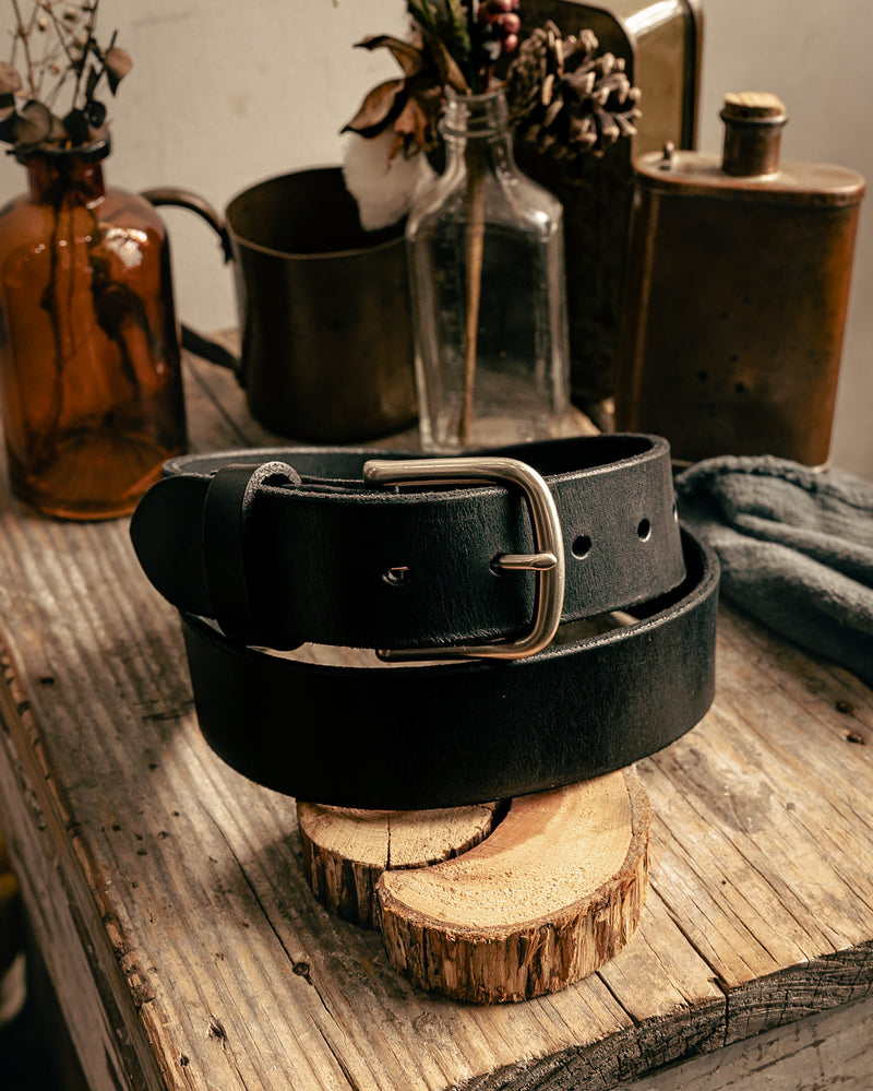 Leather Belt | Black + Nickel | Manready Mercantile