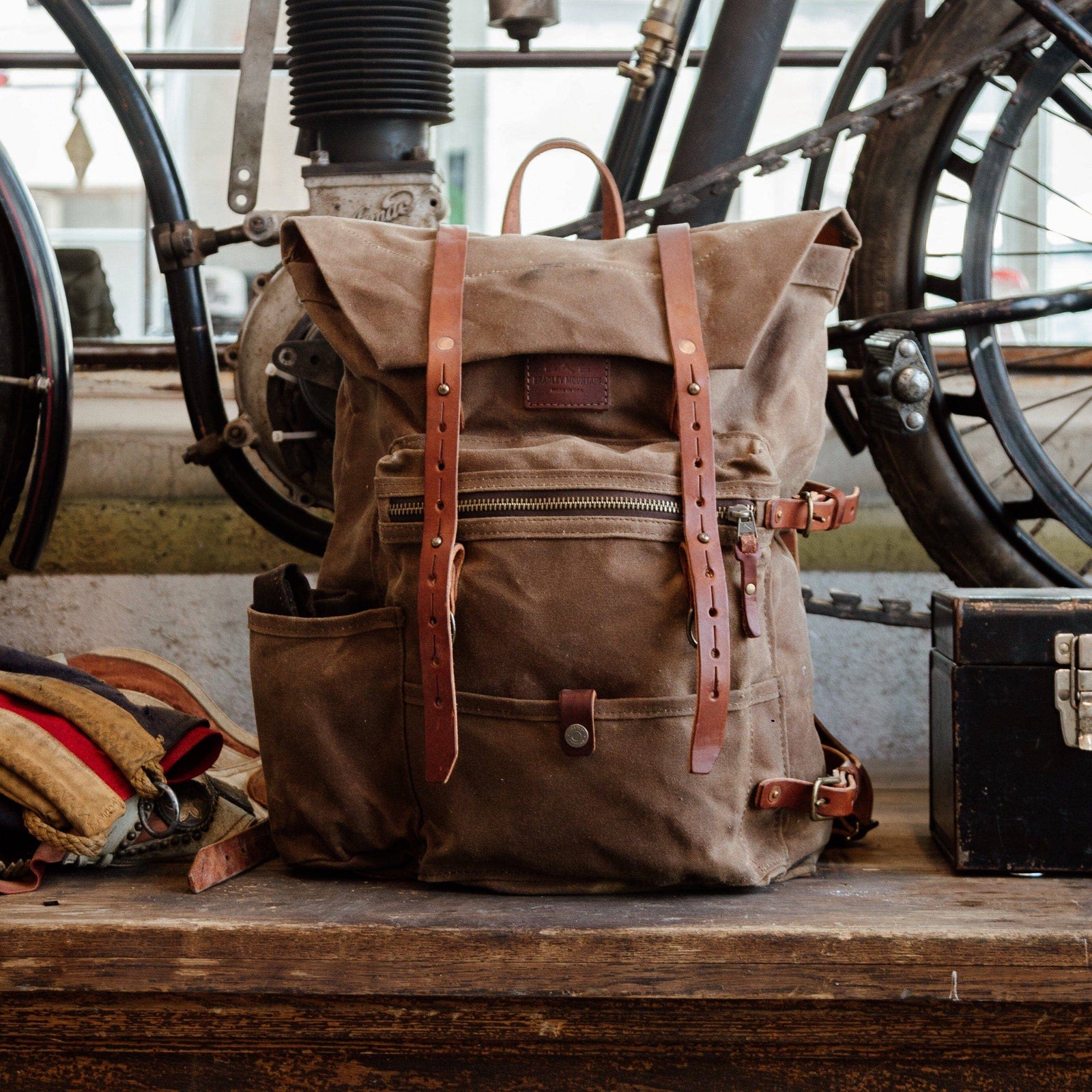 Wilder Backpack | Brush Brown | Bradley Mountain – Manready Mercantile