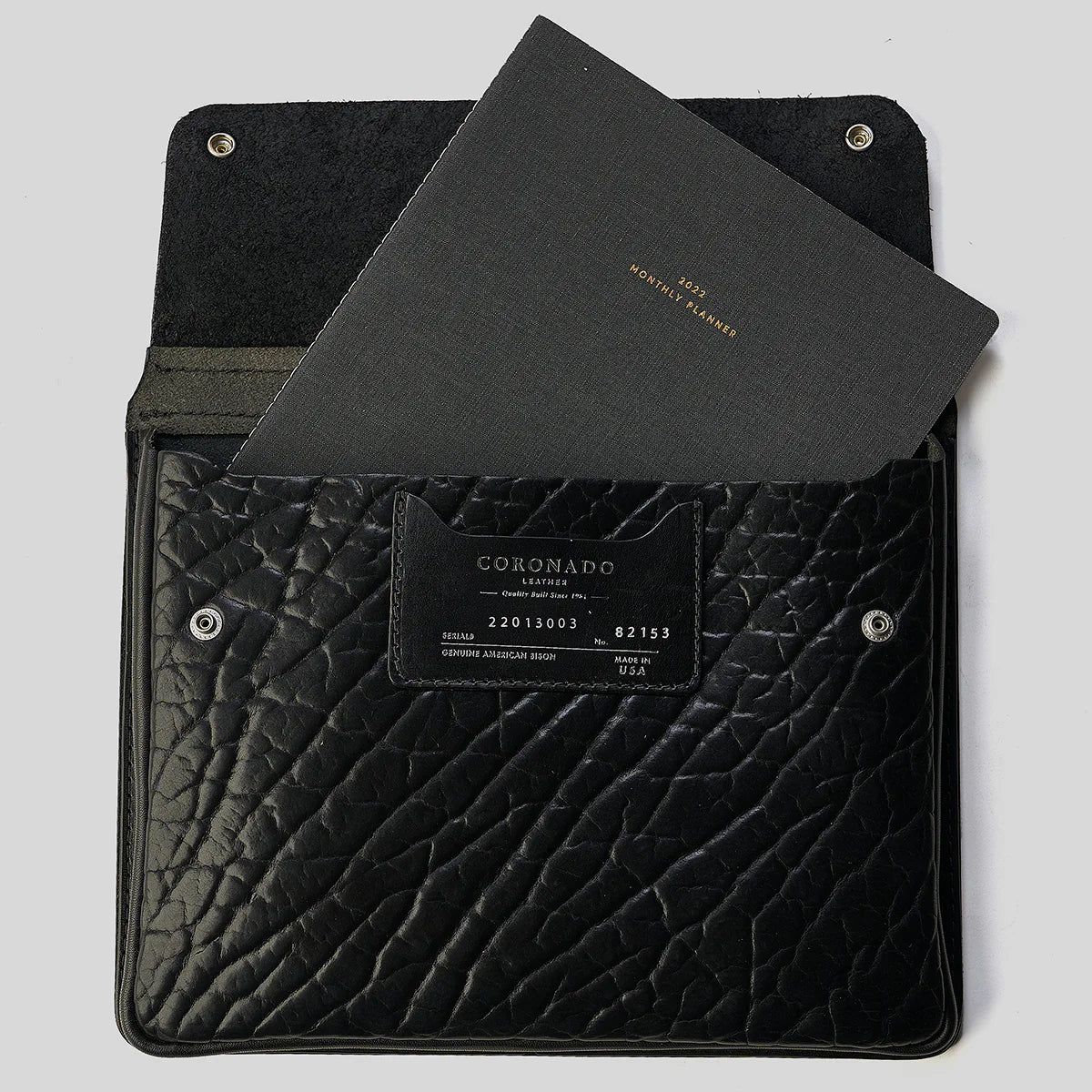 82152-BK-Bison-Folio-Case-413-