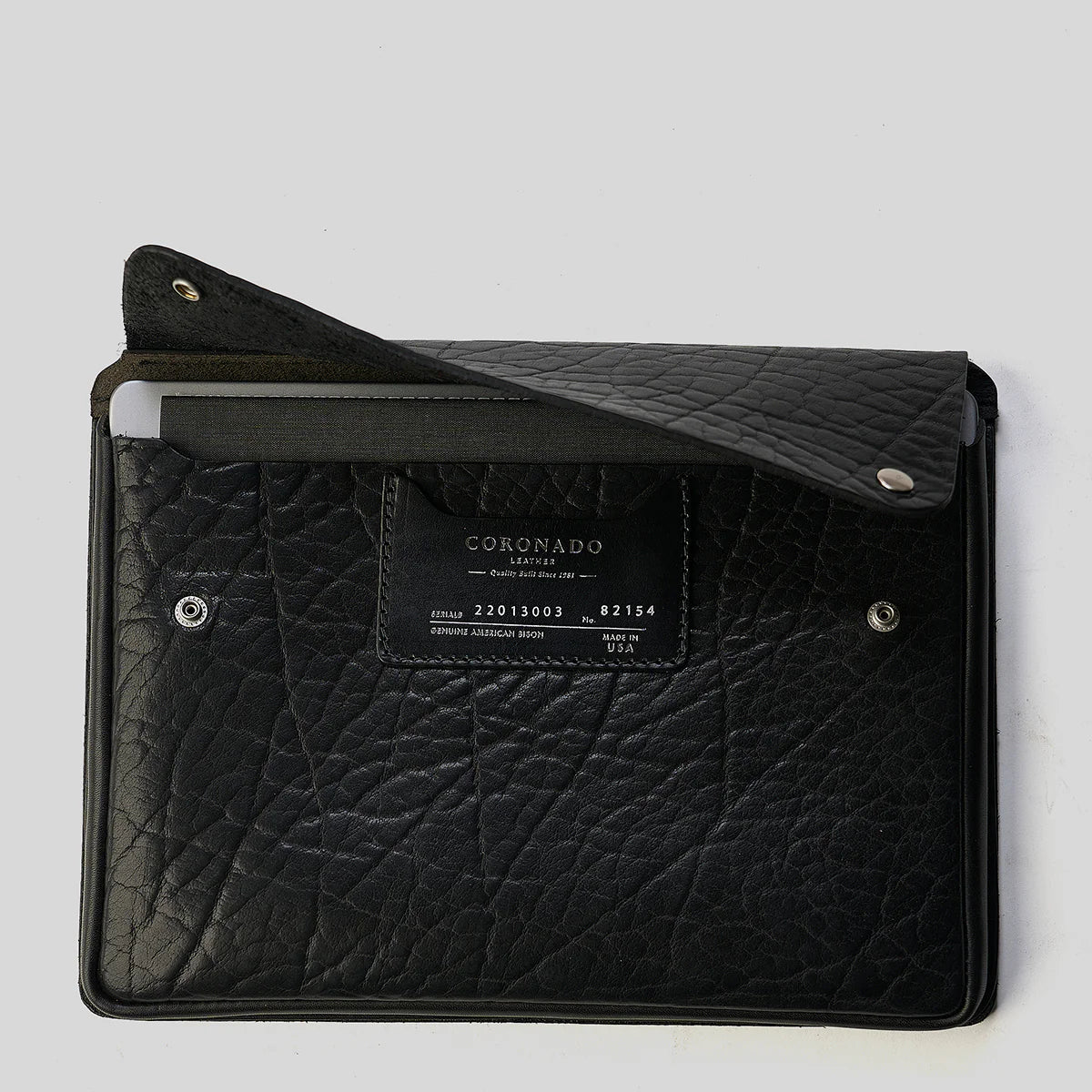 Coronado Leather | Shrunken Bison & Horween Hard Cases