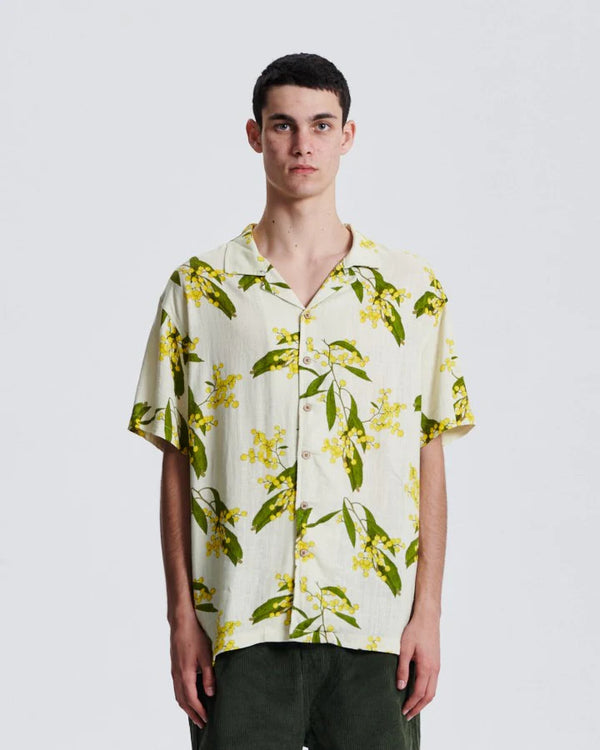 Acarcia S/S Resort Shirt | Vintage White | Critical Slide
