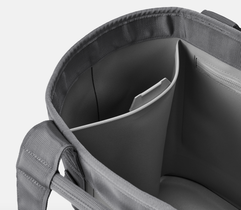 ピザ　YETI CAMINO 35 トートバッグ グレー Camino 35 Carryall Tote Bag | Storm Gray | YETI – Manready Mercantile