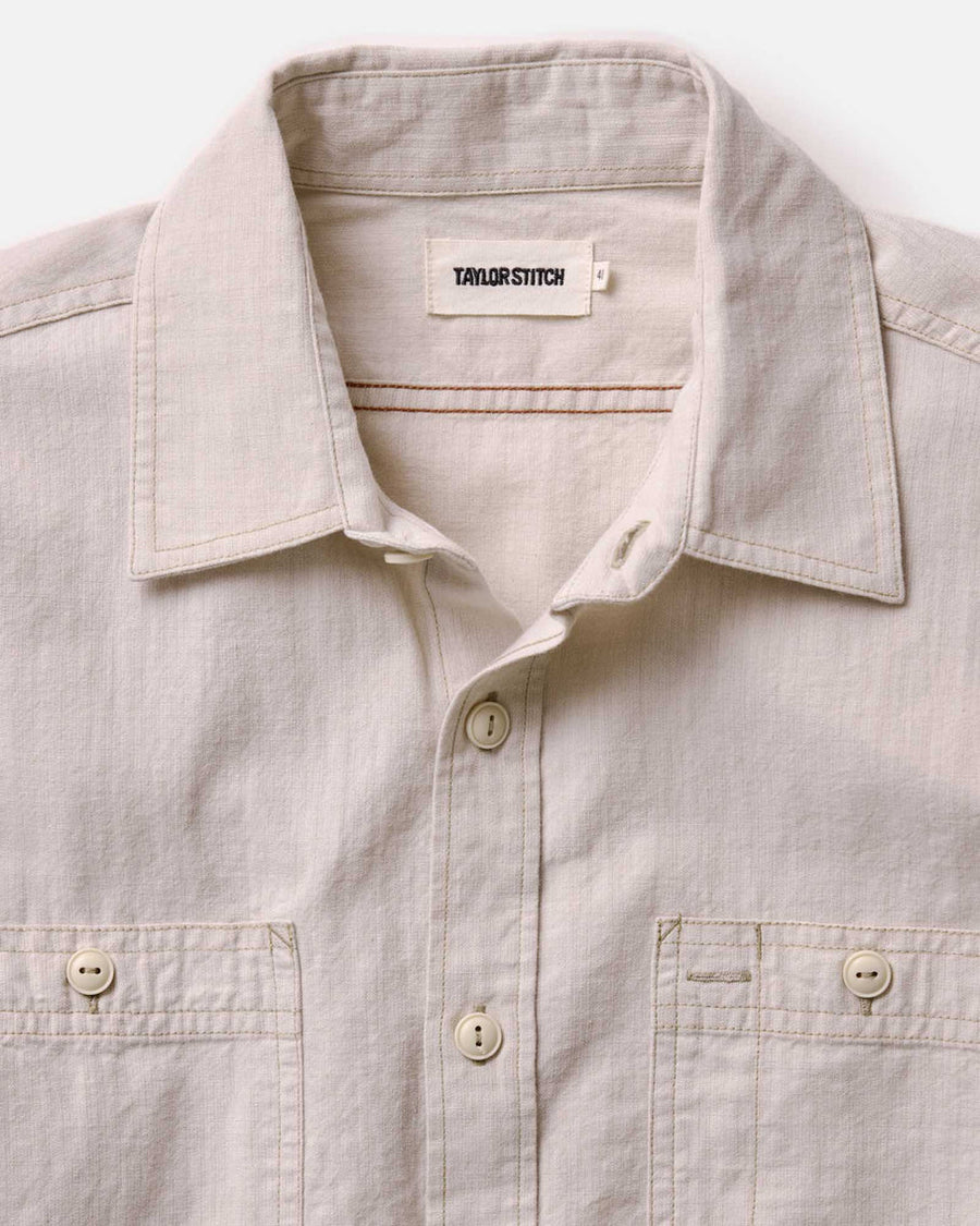 The Foundry Shirt in Natural Chambray - L - 42