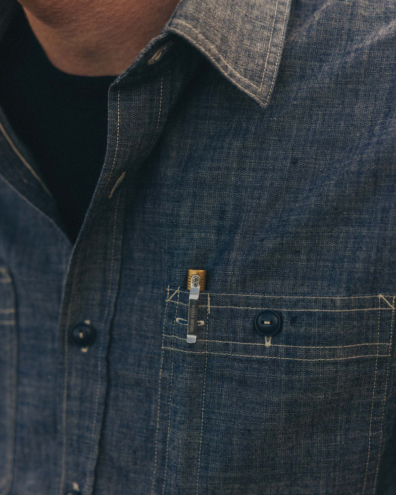 foundry dress shirts The Foundry Shirt in Rinsed Indigo Chambray - M - 40
