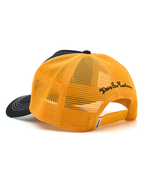 Overbite Trucker | Black | Deus Ex Machina